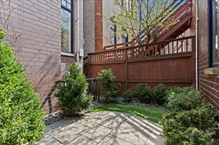 3638 N Wayne Ave, Chicago, IL 60613 - Photo 33