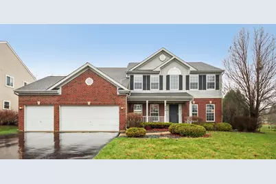 224 Cross Creek Lane, Lindenhurst, IL 60046 - Photo 1