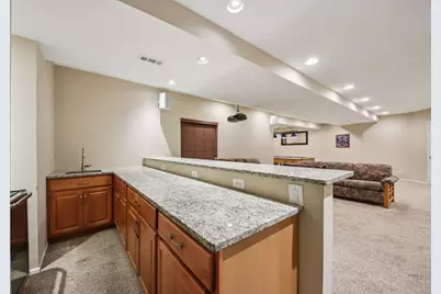 224 Cross Creek Lane, Lindenhurst, IL 60046 - Photo 27