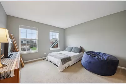 224 Cross Creek Lane, Lindenhurst, IL 60046 - Photo 21