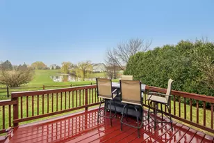 224 Cross Creek Ln, Lindenhurst, IL 60046 - Photo 31