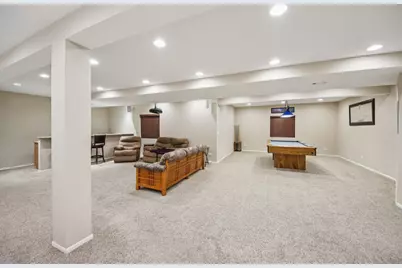 224 Cross Creek Lane, Lindenhurst, IL 60046 - Photo 25