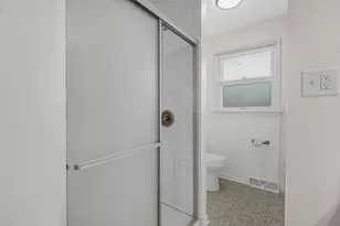 17525 Maple Ave, Lansing, IL 60438 - Photo 17