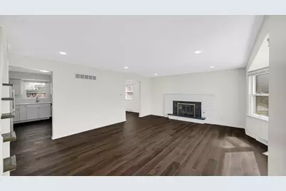 17525 Maple Avenue, Lansing, IL 60438 - Photo 7