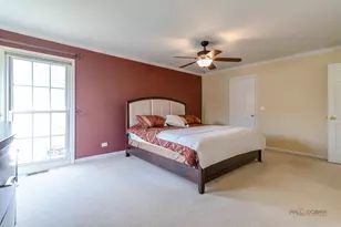 620 W Peregrine Dr, Palatine, IL 60067 - Photo 15