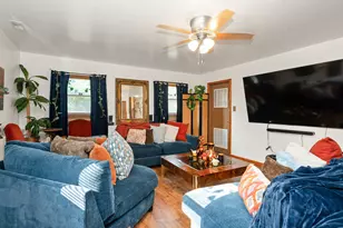 928 E 153rd St, Phoenix, IL 60426 - Photo 13