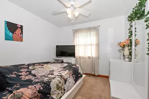 928 E 153rd St, Phoenix, IL 60426 - Photo 21