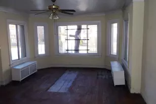 8223 S Ingleside Ave, Chicago, IL 60619 - Photo 7