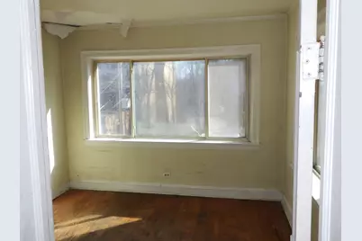 8223 S Ingleside Avenue, Chicago, IL 60619 - Photo 5