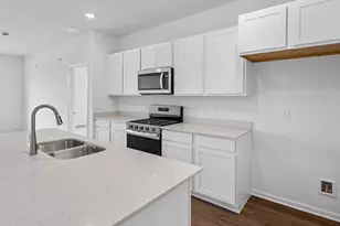 17523 W Windemere Cir, Lockport, IL 60441 - Photo 3