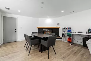 823 Georgean Ln, Schaumburg, IL 60193 - Photo 13