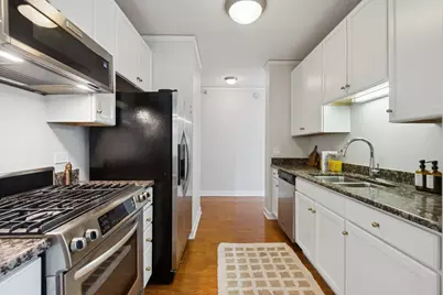 450 E Waterside Drive #808, Chicago, IL 60601 - Photo 5