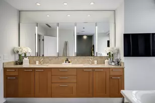 11 E Walton St, Chicago, IL 60611 - Photo 19