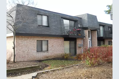 845 Westmoreland Drive #6, Vernon Hills, IL 60061 - Photo 1
