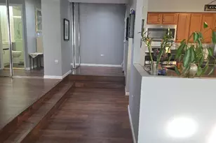 8815 W Golf Rd, Niles, IL 60714 - Photo 5