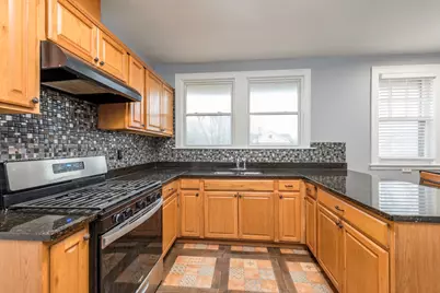 415 W Ridgeland Avenue #2, Waukegan, IL 60085 - Photo 9