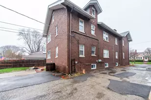 415 W Ridgeland Ave, Waukegan, IL 60085 - Photo 3