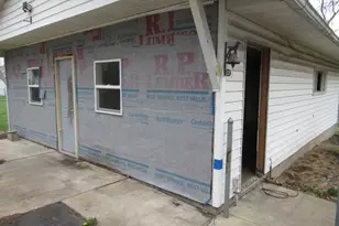 11 Dequimpal St, Westville, IL 61883 - Photo 15