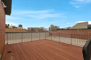 714 W Melrose St, Chicago, IL 60657 - Photo 29