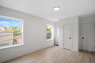 3035 W Rosemont Ave, Chicago, IL 60659 - Photo 9