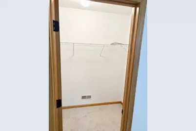 4725 Orrefors Court, Joliet, IL 60431 - Photo 9