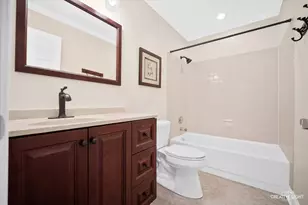 192 Benton Ln, Bloomingdale, IL 60108 - Photo 11