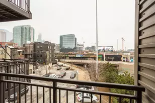 851 W Grand Ave, Chicago, IL 60642 - Photo 11