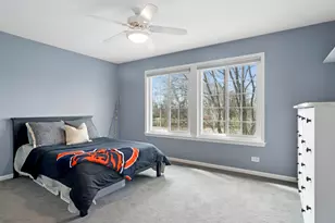 2248 Avalon Dr, Buffalo Grove, IL 60089 - Photo 21