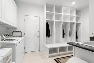 2248 Avalon Dr, Buffalo Grove, IL 60089 - Photo 15