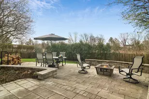 2248 Avalon Dr, Buffalo Grove, IL 60089 - Photo 33