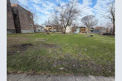 5734 S Carpenter Street, Chicago, IL 60621 - Photo 1
