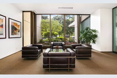 [Address not provided], Chicago, IL 60657 - Photo 5