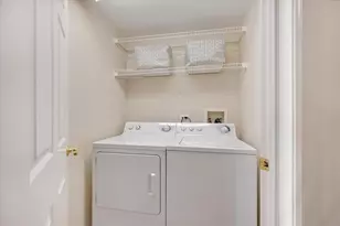 1 S Lincoln Ave, Lombard, IL 60148 - Photo 19