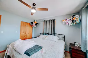 520 N 6th St, Watseka, IL 60970 - Photo 17