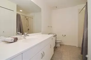 123 S Green St, Chicago, IL 60607 - Photo 11