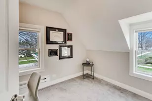 9501 Jackson Ave, Brookfield, IL 60513 - Photo 11