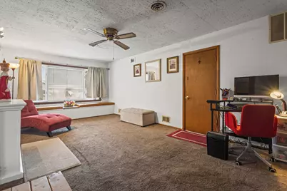 1013 Manor Drive, Streamwood, IL 60107 - Photo 21