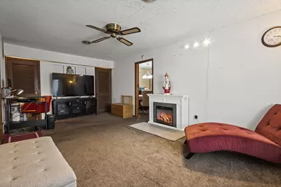 1013 Manor Drive, Streamwood, IL 60107 - Photo 19