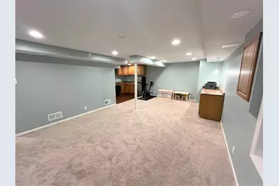 852 Beech Drive, Elgin, IL 60120 - Photo 11