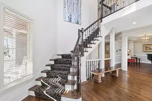 439 Hill Ave, Glen Ellyn, IL 60137 - Photo 5