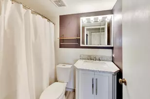 324 Klein Creek Ct, Carol Stream, IL 60188 - Photo 17