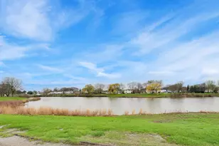 324 Klein Creek Ct, Carol Stream, IL 60188 - Photo 21