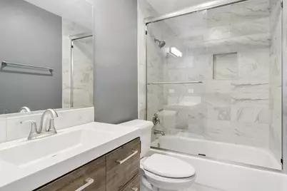 563 Woodview Road #D, Lake Barrington, IL 60010 - Photo 13