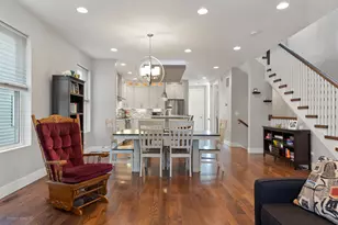 5033 W Winona St, Chicago, IL 60630 - Photo 5