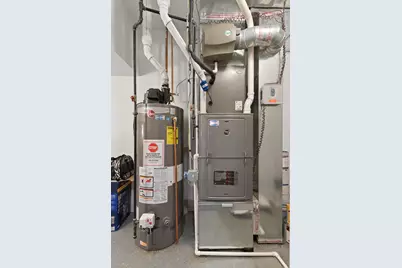 5033 W Winona Street, Chicago, IL 60630 - Photo 19