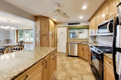 10620 Lockwood Avenue, Oak Lawn, IL 60453 - Photo 9