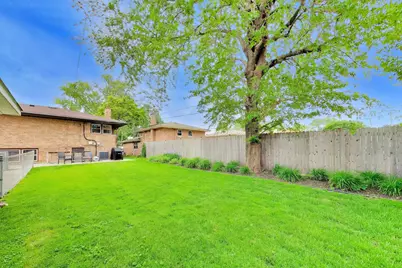 10620 Lockwood Avenue, Oak Lawn, IL 60453 - Photo 21