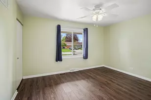 495 Kinkaid Ct, Des Plaines, IL 60016 - Photo 15