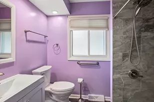495 Kinkaid Ct, Des Plaines, IL 60016 - Photo 13
