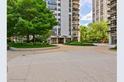 1360 N Sandburg Terrace #1212C, Chicago, IL 60610 - Photo 41